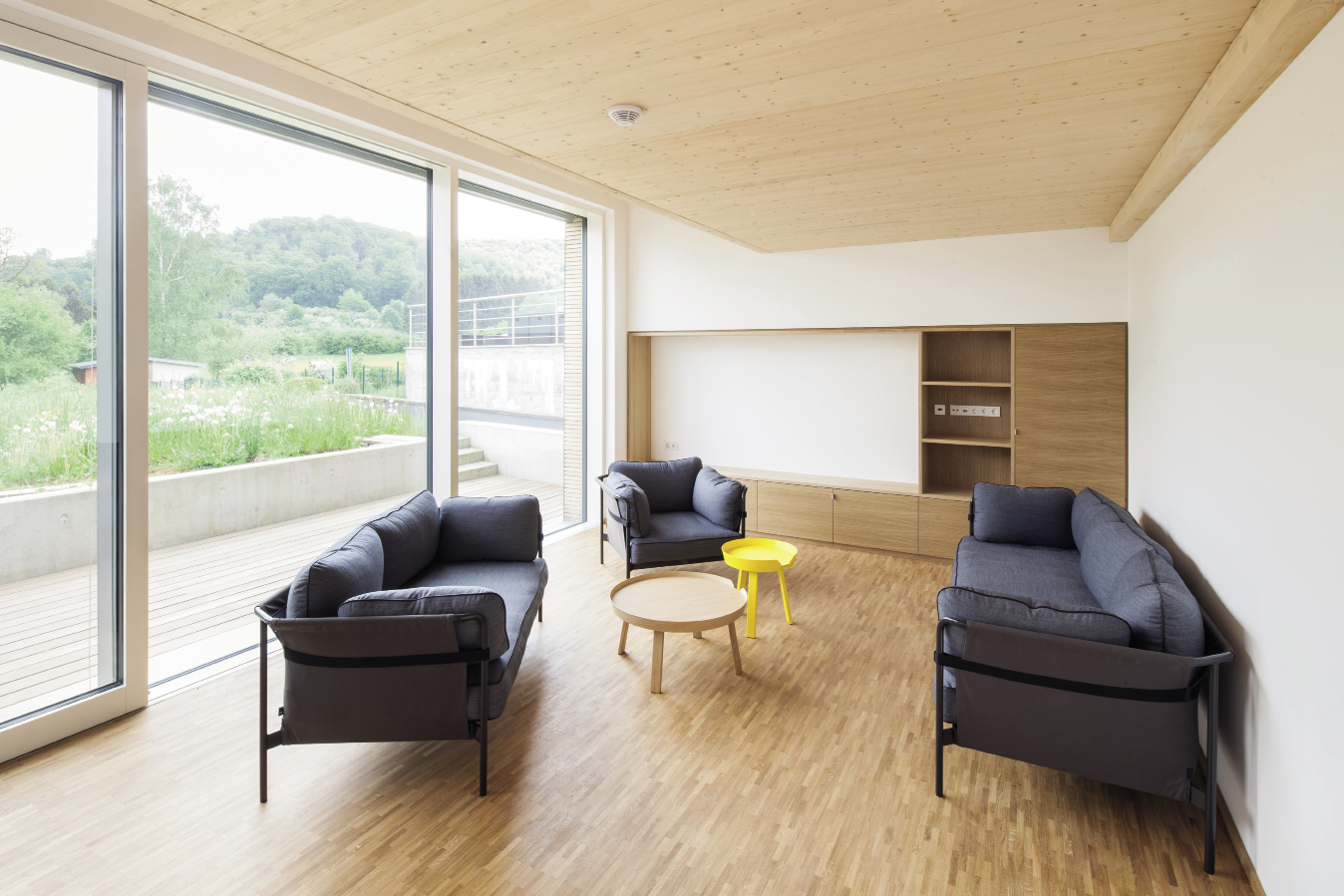 5 Structure d’accueil pour jeunes adultes, Schifflange Projet pilote, maison à énergie positive Rénovation et transformation d‘une maison Maisons d’enfants de l’Etat Administration des bâtiments publics NICKLAS ARCHITECTES S.à R.L.