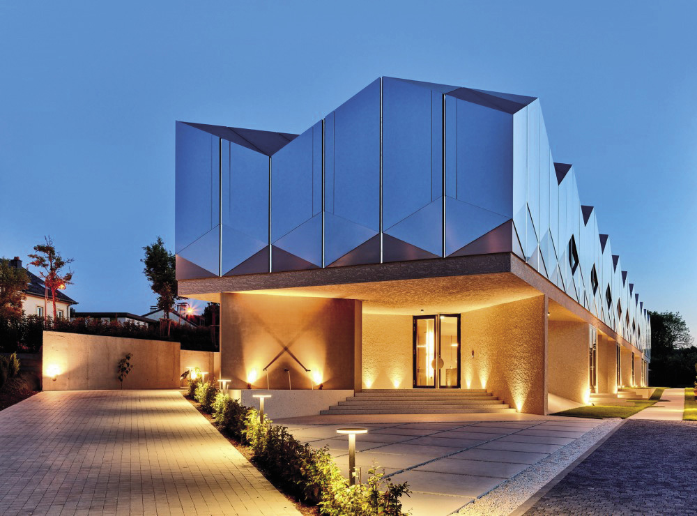  HALL VITICOLE BENTZ A REMICH Maître d’ouvrage : Domaine Claude Bentz  / Architecte : STUDIO JIL BENTZ