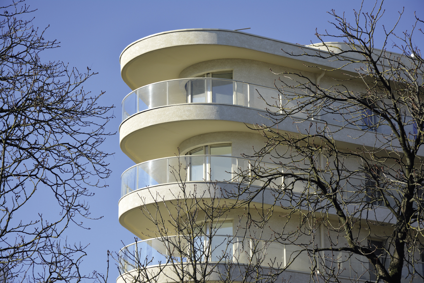 8-9 Immeuble résidentiels Coeur Impérial – Le Monarque & Le Gouverneur, Metz (FR), 2021 VALENTINY HVP ARCHITECTS