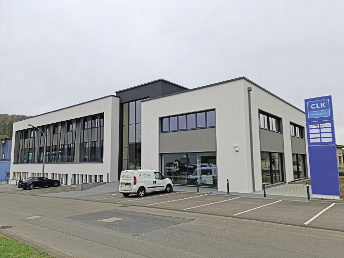 2 Vue générale façade avant ARCHI - CONCEPTInternational, S.à R.L.